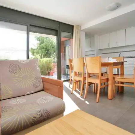 Casas Adosadas En Zona Miami Апартаменты